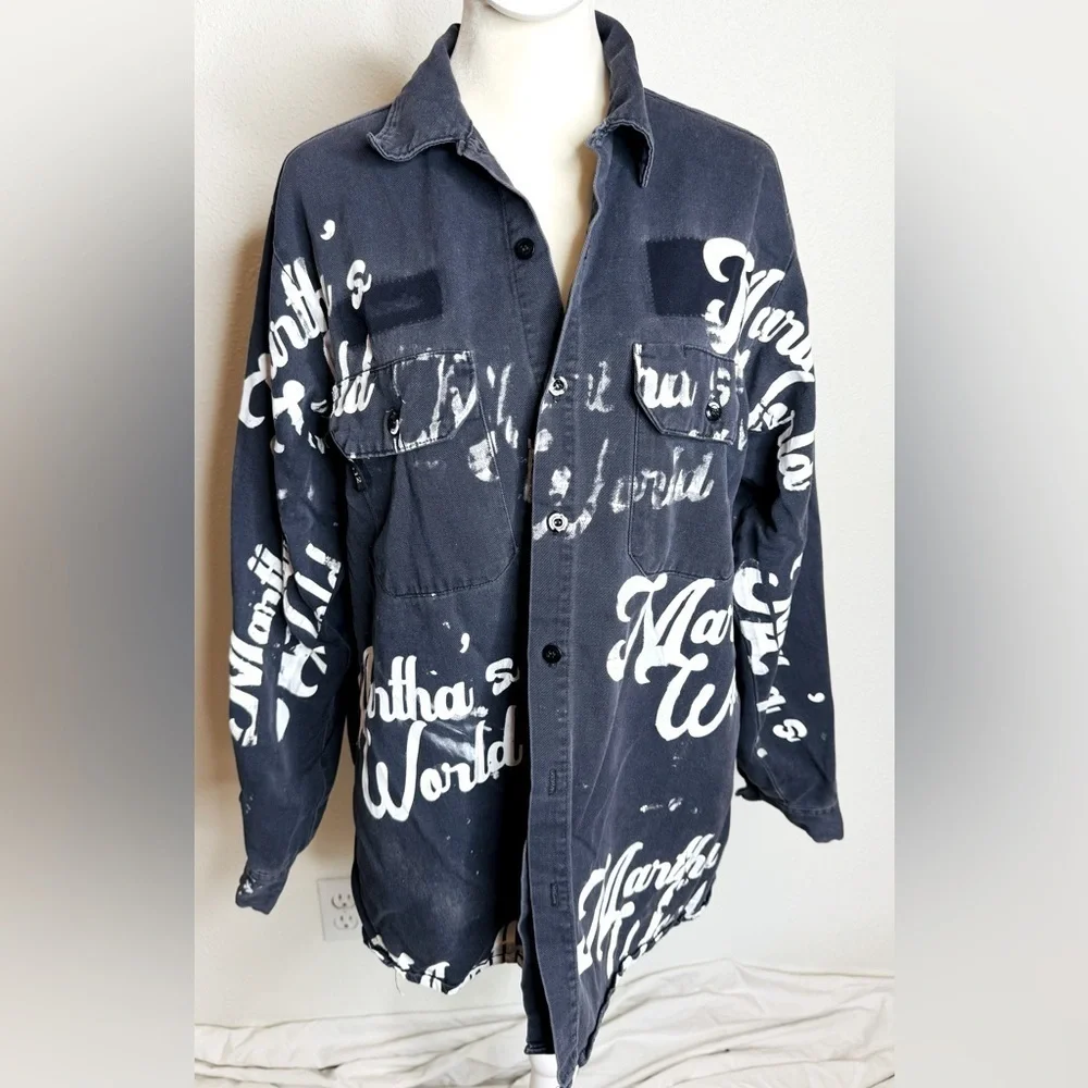 Unisex Martha's World Black & White Graphic Jacket | Medium